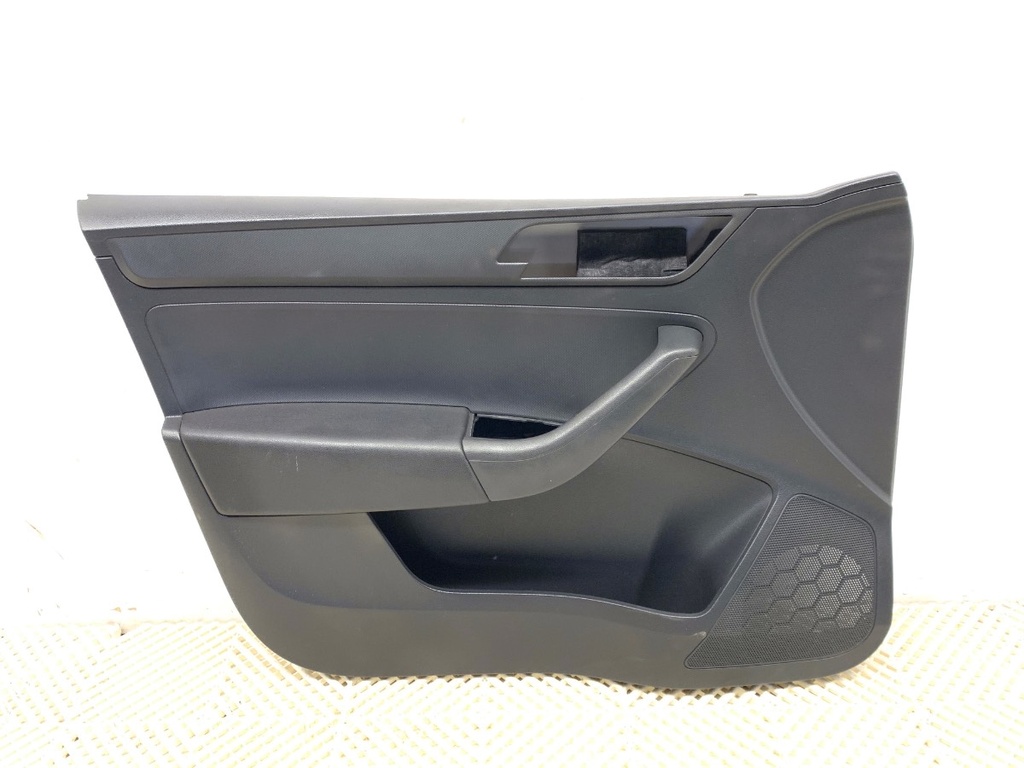 [STARK-811210] Panel de puerta delantero izquierdo SEAT Toledo IV (KG3) 2012-2019