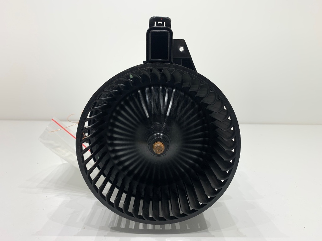 [STARK-816849] Ventilador de admisión SKODA KAMIQ (NW4) 1.0 TSI 85 kW 2019-2022