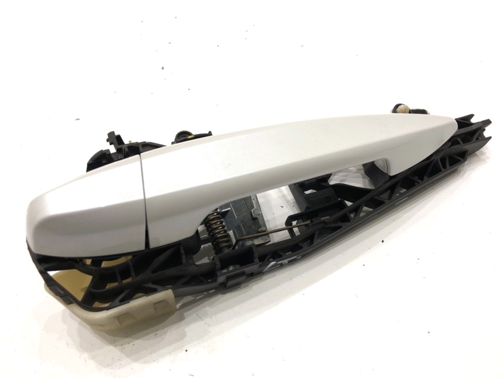 [STARK-826609] Manilla exterior de puerta trasera izquierda BMW X6 (F16, F86) 2014-2019