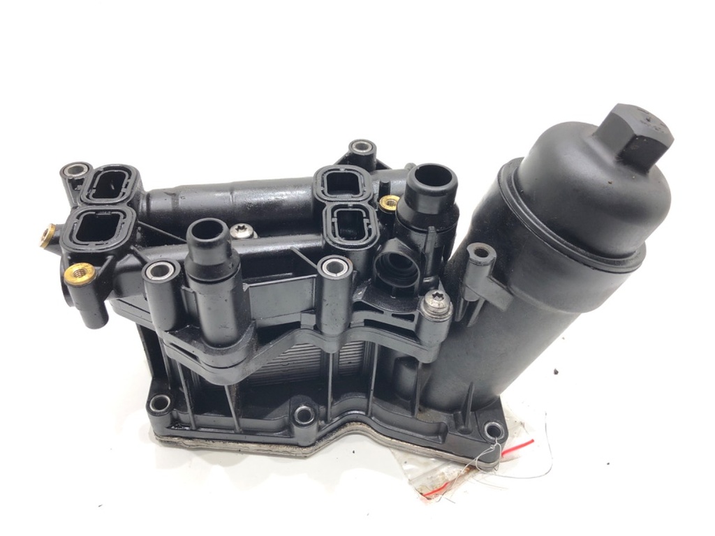 [STARK-828961] Base de filtro de aceite BMW X6 (F16, F86) 2014-2019