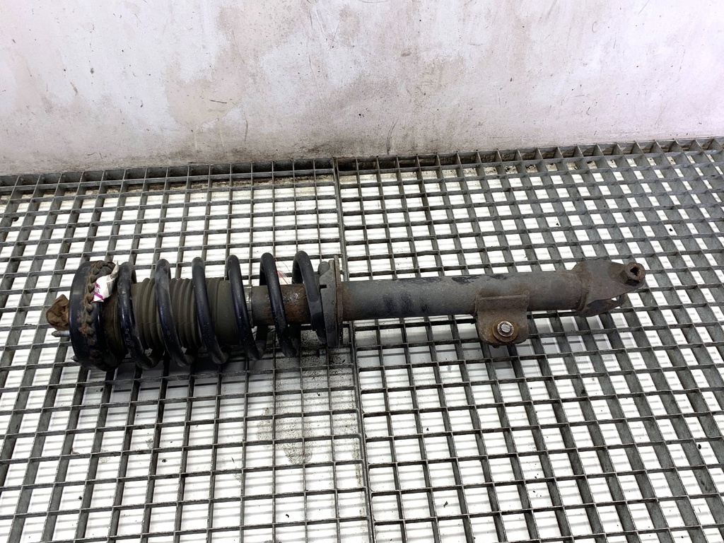 [STARK-829769] Amortiguador delantero izquierdo CHRYSLER 300C (LX, LE) 2004-2022