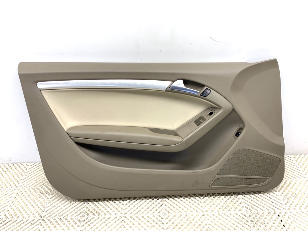[STARK-839500] Panel de puerta delantero izquierdo Audi A5 (8T3) 2007-2017