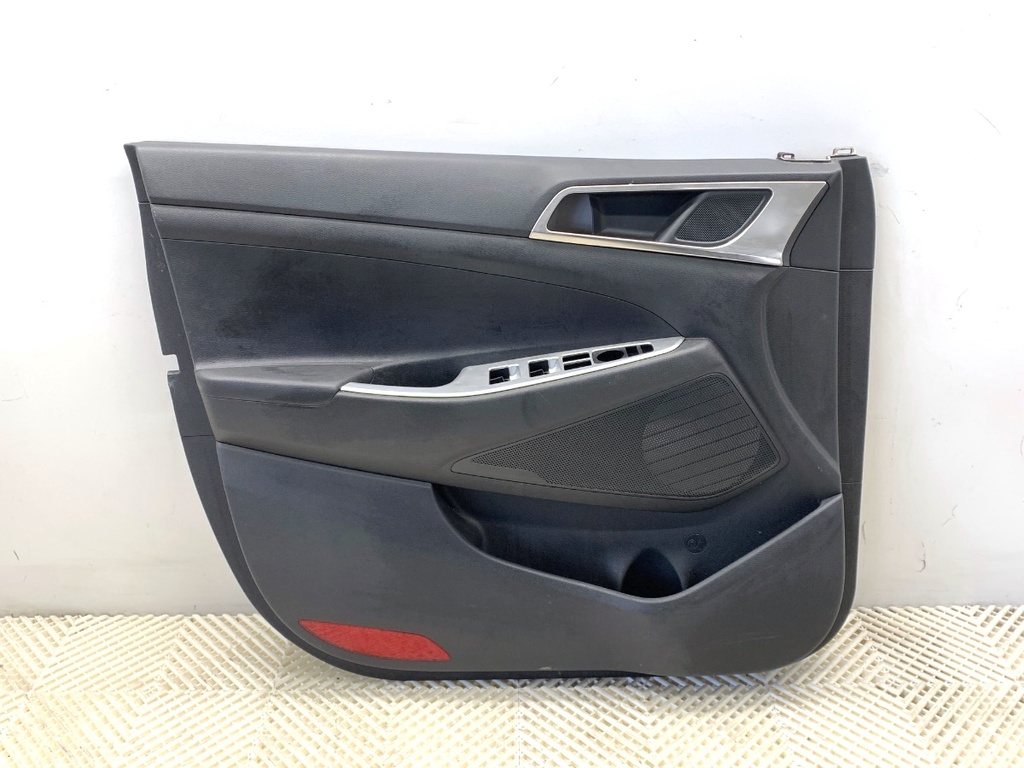 [STARK-842120] Panel de puerta delantero izquierdo Hyundai Tucson (TL, TLE) 2015-2022