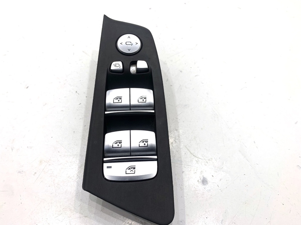 [STARK-846772] Interruptor de elevalunas BMW Serie 5 (G30, F90) 2016-2022