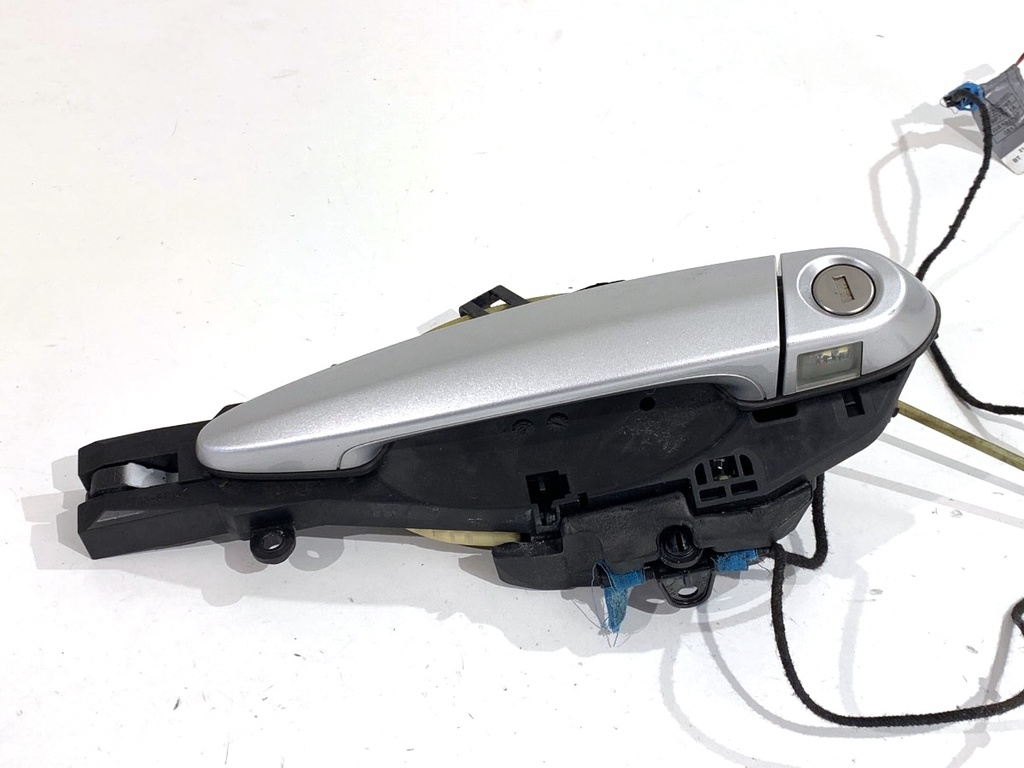 [STARK-856680] Manilla exterior delantera izquierda BMW X3 (F25) 2010-2017