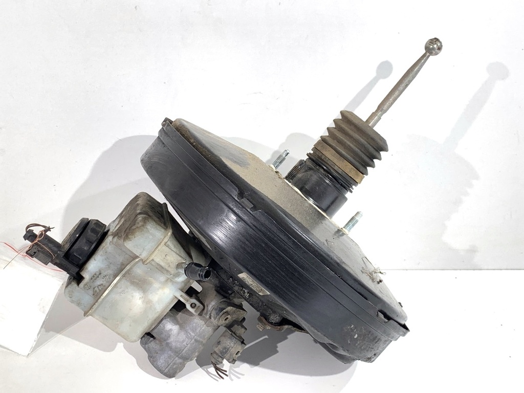 [STARK-874655] Servofreno VW Passat B7 Variant 1.8 TSI 118 kW 2010-2014