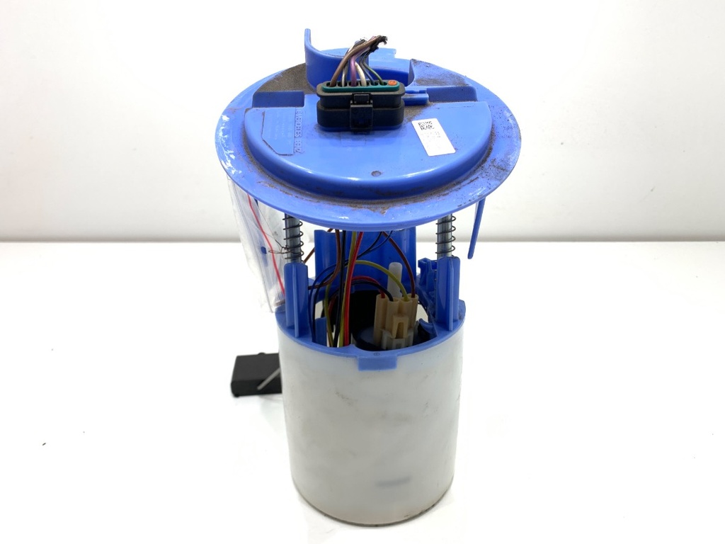 [STARK-884091] Bomba de combustible Mercedes-Benz Clase E (W212) 2009-2016