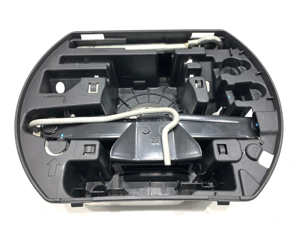 [STARK-884182] Kit de herramientas PEUGEOT 508 II 2.0 BlueHDI 180 130 kW