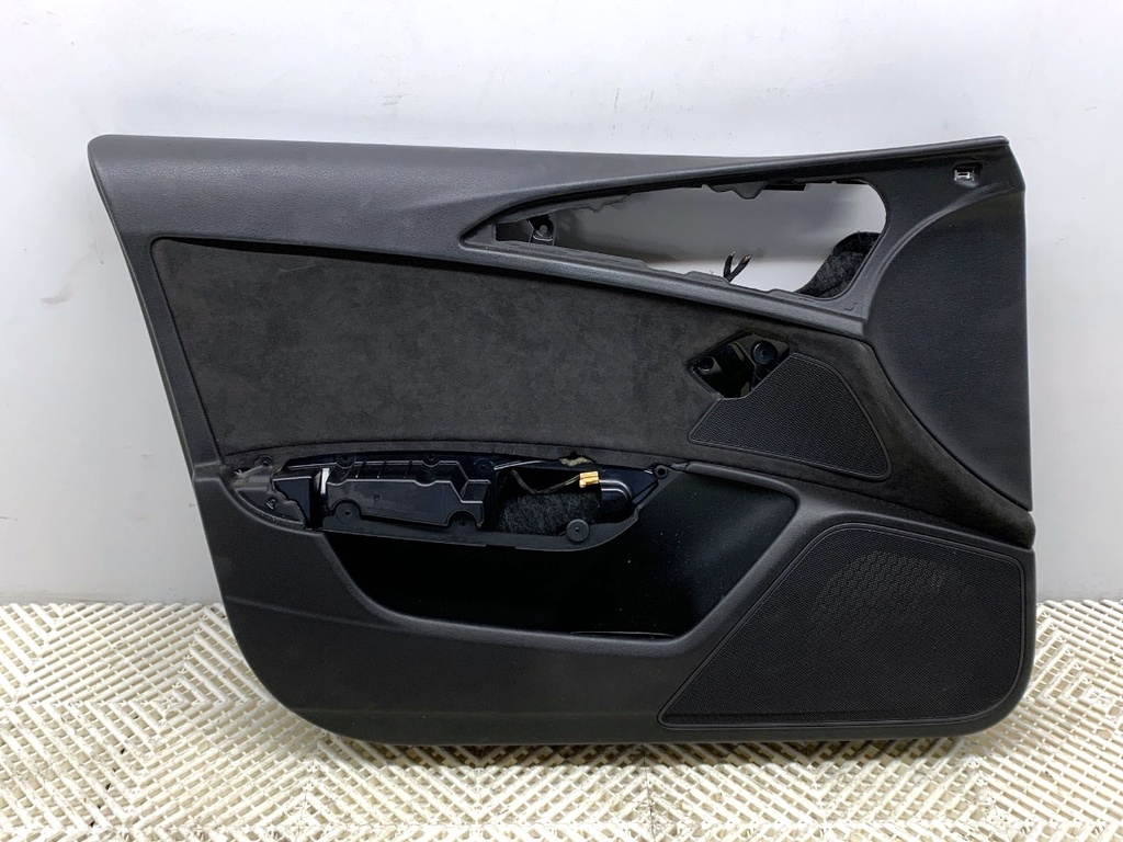 [STARK-888342] Panel de puerta delantera izquierdo Audi A6 C7 Avant (4G5, 4GD) 2011-2018