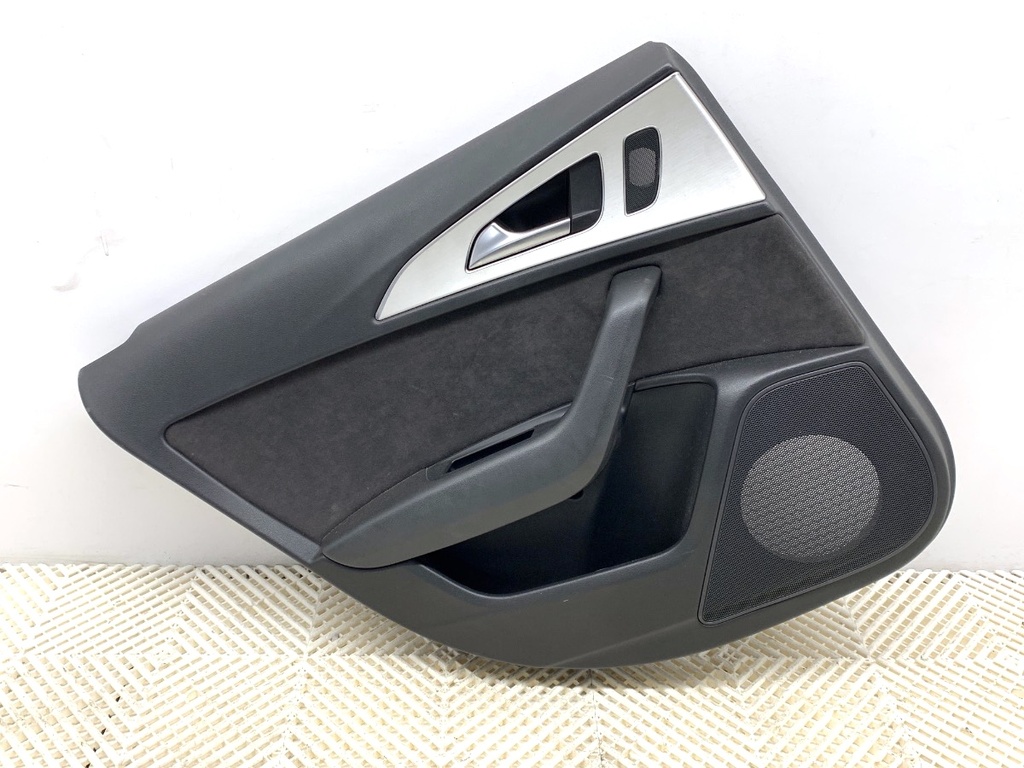 [STARK-888542] Panel de puerta trasera izquierda AUDI A6 C7 Avant (4G5, 4GD) 2011-2018