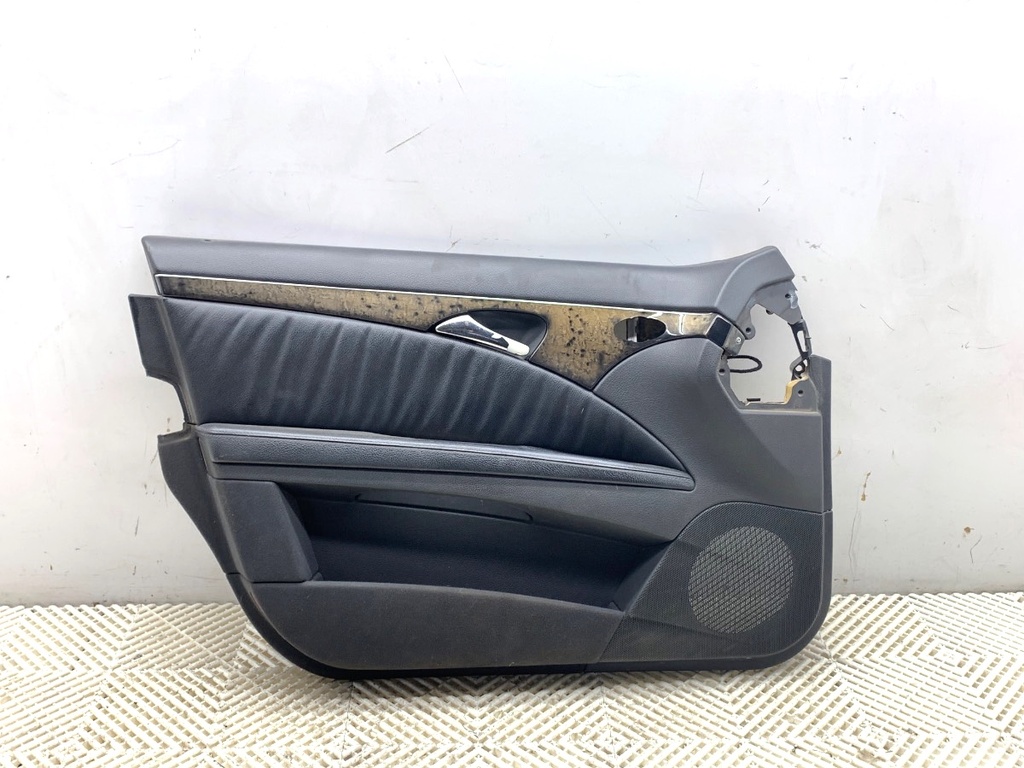 [STARK-890478] Panel de puerta delantero izquierdo Mercedes-Benz Clase E T-Model (S211) 2003-2009