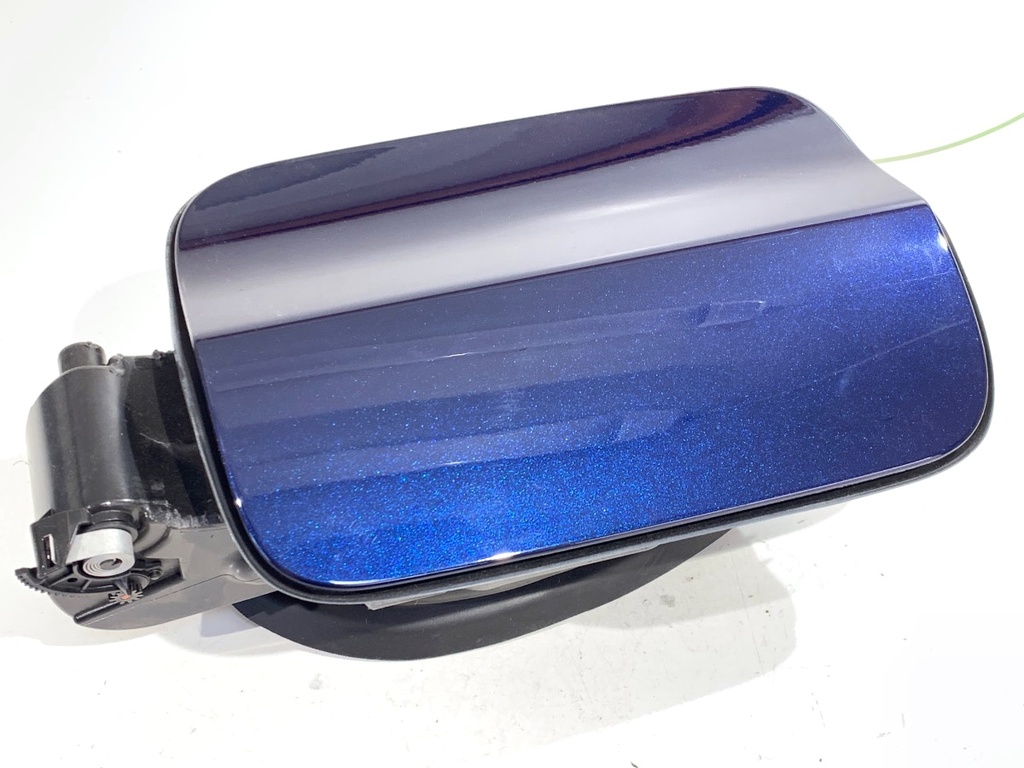 [STARK-896372] Tapa de llenado de combustible BMW Serie 5 Touring (G31) 530e Plug-in-Hybrid 2020-2022