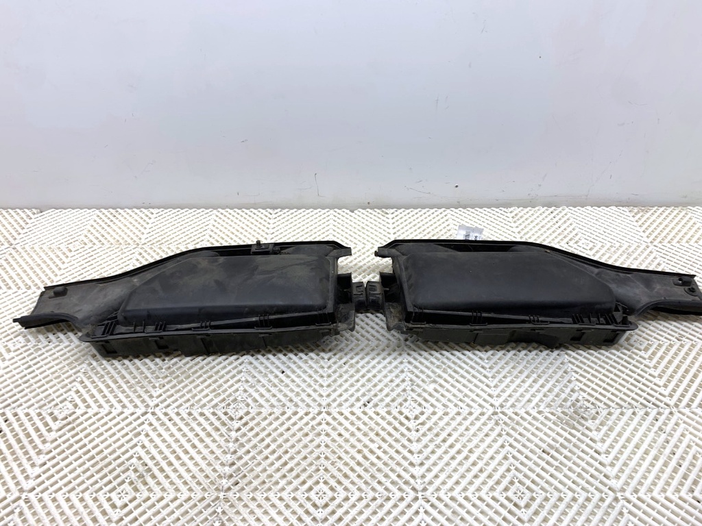 [STARK-904734] Caja de filtro de aire BMW Serie 5 (E60) 2003-2010