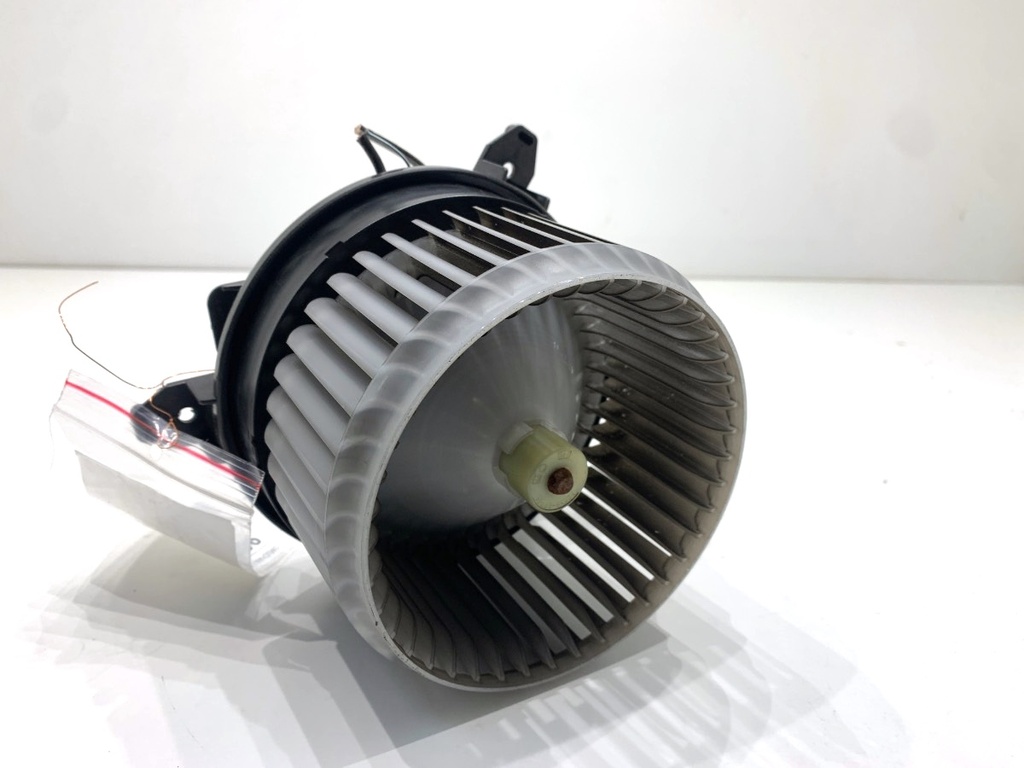 [STARK-907256] Ventilador de admisión Toyota Yaris Cross (MXP_) 1.5 Hybrid 2020-2022
