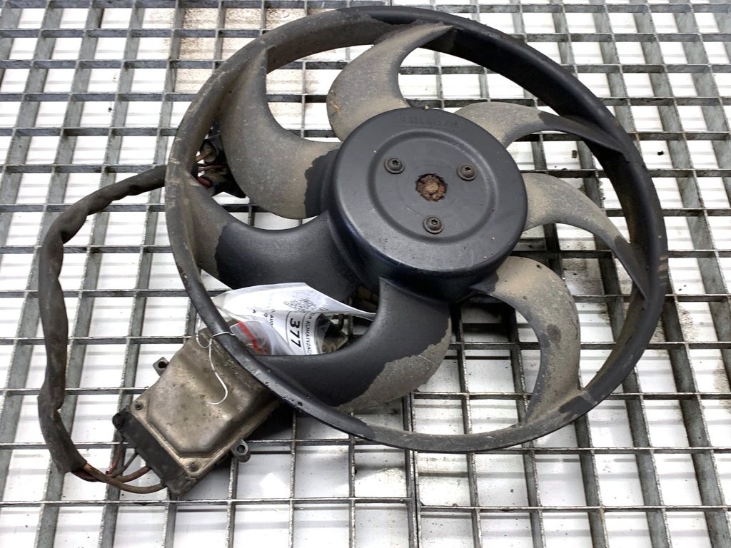 [STARK-911377] Ventilador de radiador de aire acondicionado Audi Q7 (4LB) 2006-2016