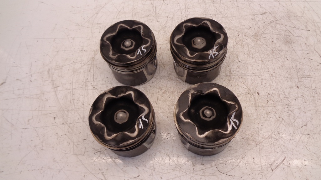 [MTD-392469] 4x Pistones Honda Civic VIII FN 2.2 CTDi Diésel N22A2 RBD