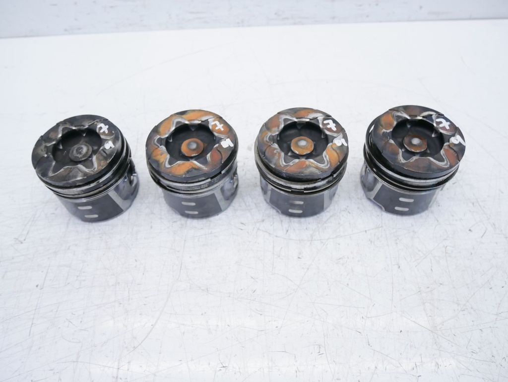 [MTD-417211] 4x Pistones Volvo C30 533 S40 1.6 Diesel D4164T