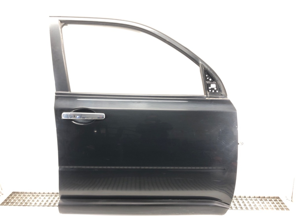 [STARK-456023] Puerta delantera derecha Nissan X-Trail II (T31) 2007-2018