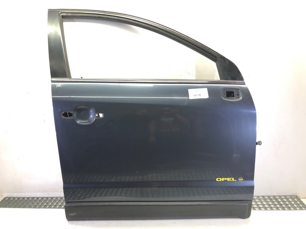 [STARK-632543] Puerta delantera derecha Opel Antara A (L07) 2.0 CDTI 110 kW 2006-2011