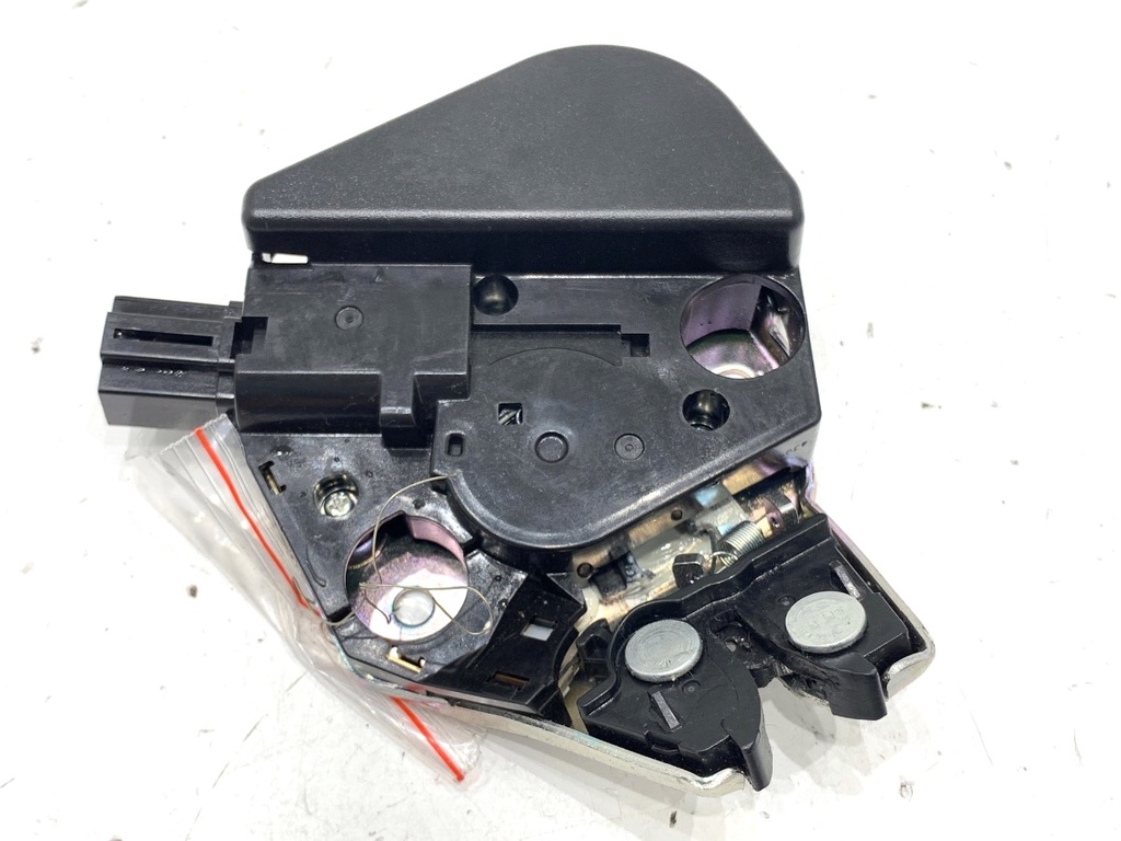 [STARK-724261] Cierre de portón trasero Honda Civic IX (FK) 1.8 i-VTEC 104 kW 2012-2022