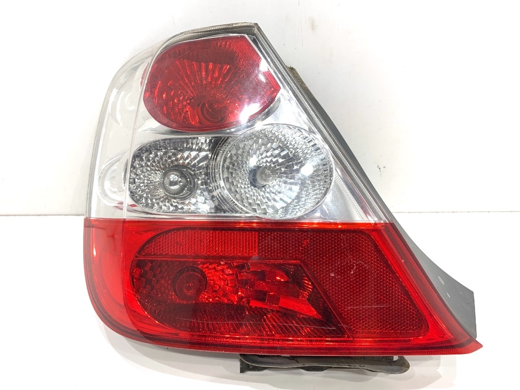 [STARK-736310] Piloto trasero izquierdo HONDA CIVIC VII Hatchback (EU, EP, EV) 2000-2006