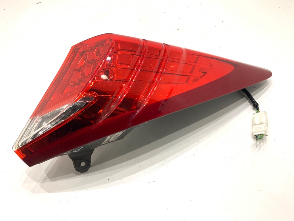 [STARK-780324] Piloto trasero derecho HONDA CIVIC IX (FK) 2012-2022