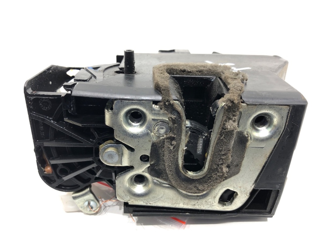 [STARK-827107] Cerradura de puerta trasera derecha Dacia Duster (HM_) 2017-2022