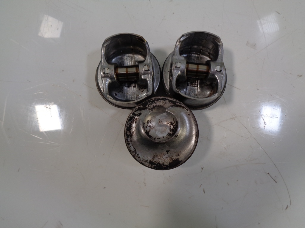 [MTD-377607] 3x Pistón para Audi A3, VW Jetta Golf Passat 1.6 TSI BLF