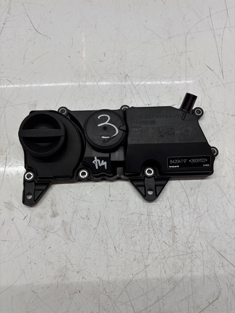 [MTD-451748] Tapa de válvulas Volvo V40 2.0 T2 B4204T17 31670210