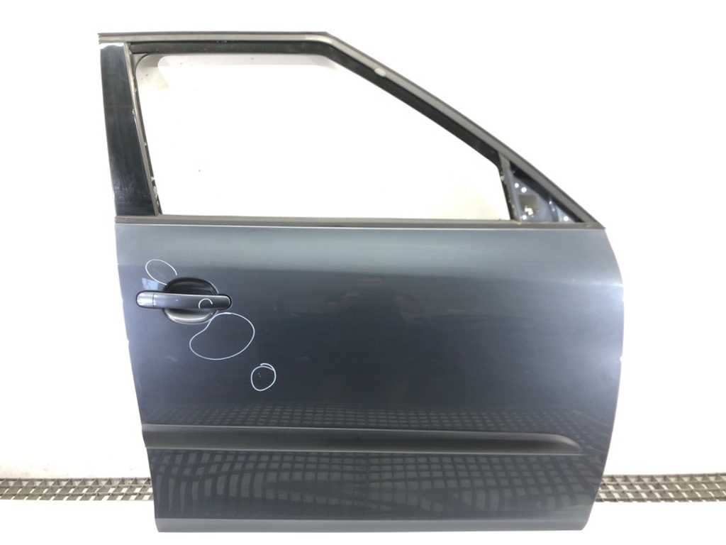 [STARK-510156] Puerta delantera derecha SKODA FABIA II Combi (545) 1.4 63 kW 2007-2014