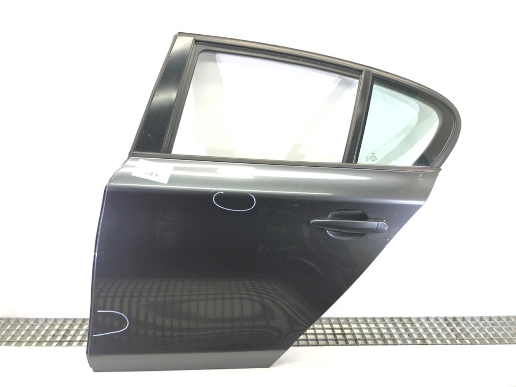[STARK-529862] Puerta trasera izquierda BMW Serie 1 (E87) 2003-2013