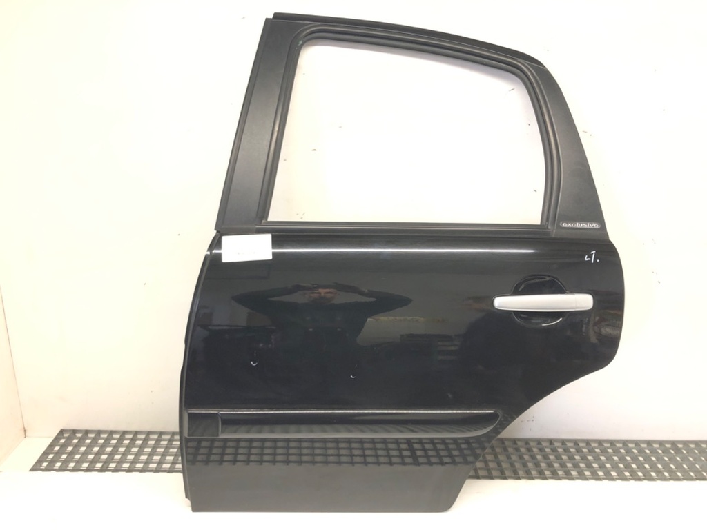 [STARK-583215] Puerta trasera izquierda CITROEN C3 I (FC_, FN_) 2002-2022