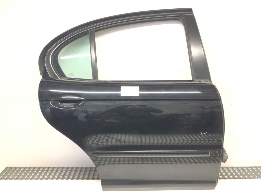 [STARK-583282] Puerta trasera derecha para Jaguar X-Type I (X400) 2.0 D 96 kW 2003-2009
