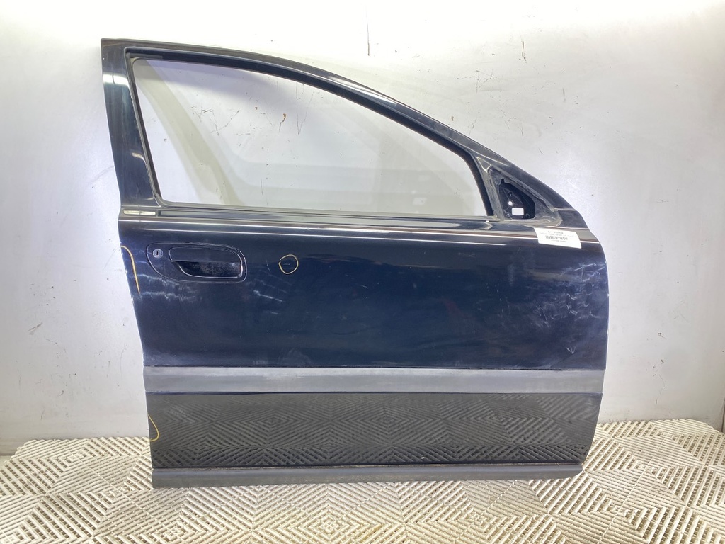 [STARK-673589] Puerta delantera derecha Volvo S60 I (384) 2.0 T 132 kW