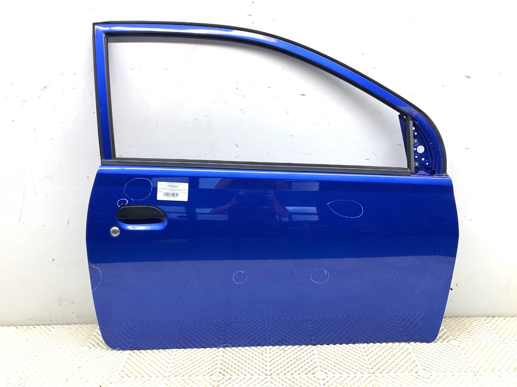 [STARK-779964] Puerta delantera derecha DAIHATSU CUORE VI (L251, L250_, L260_) 2003-2022
