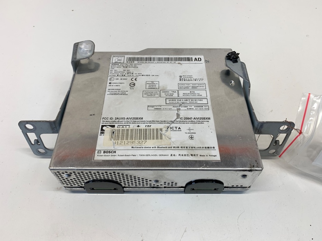 [STARK-890669] Radio navegación Nissan Qashqai III (J12) 1.3 DIG-T 116 kW 2021-2022