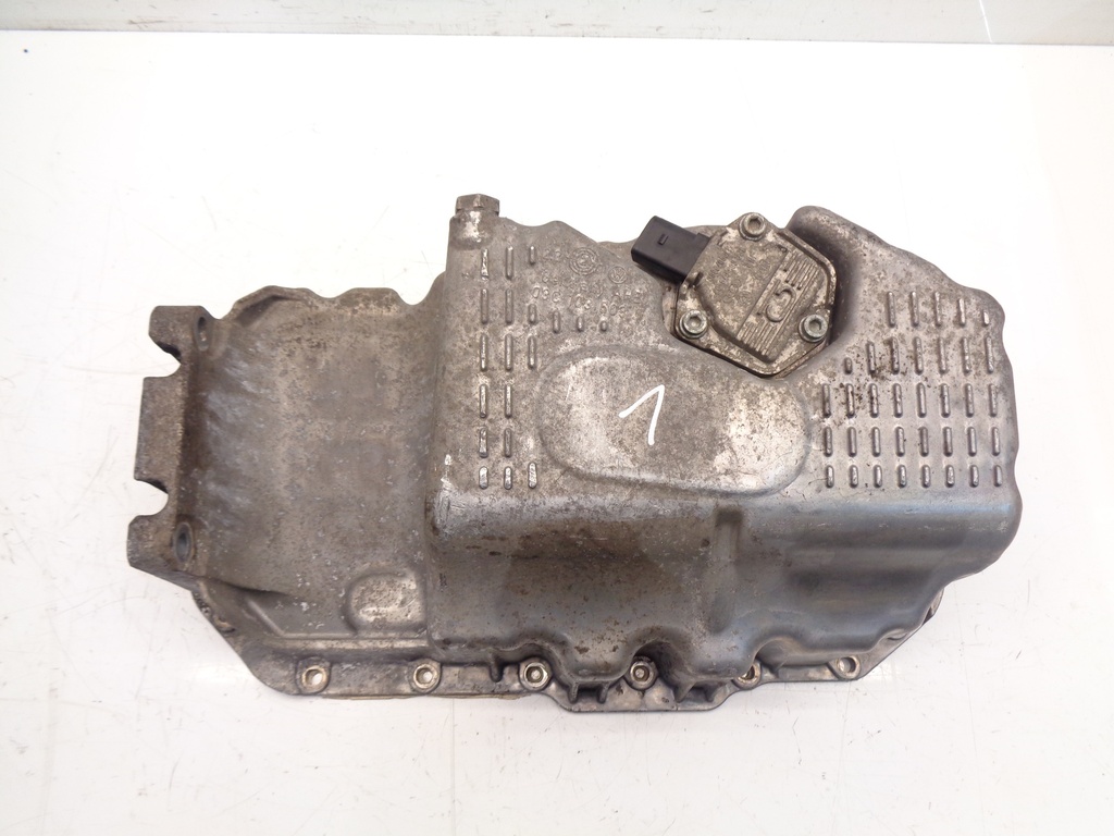 [MTD-378264] Cárter de aceite para Audi A3, VW Golf, Touran 1.6 FSI BLP 03C103603J