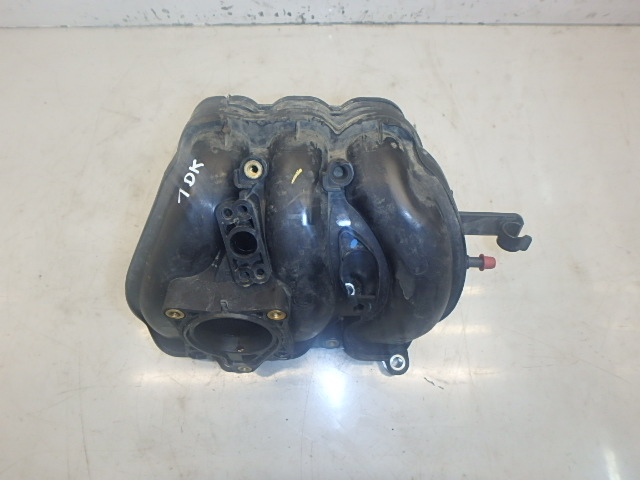 [MTD-135992] Colector de admisión Subaru Toyota Aygo IQ Yaris 1.0 1KR-FE PA6-GF30