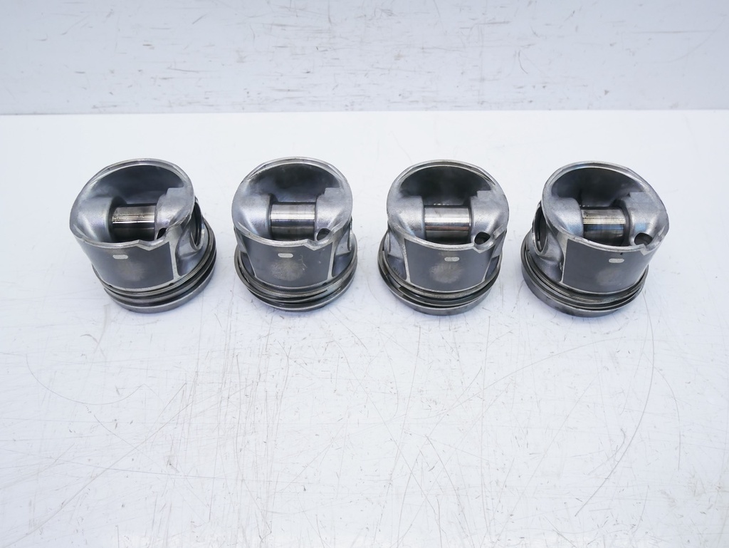 [MTD-421176] 4x pistones Volvo V50 2.0 D3 Diesel D5204T5