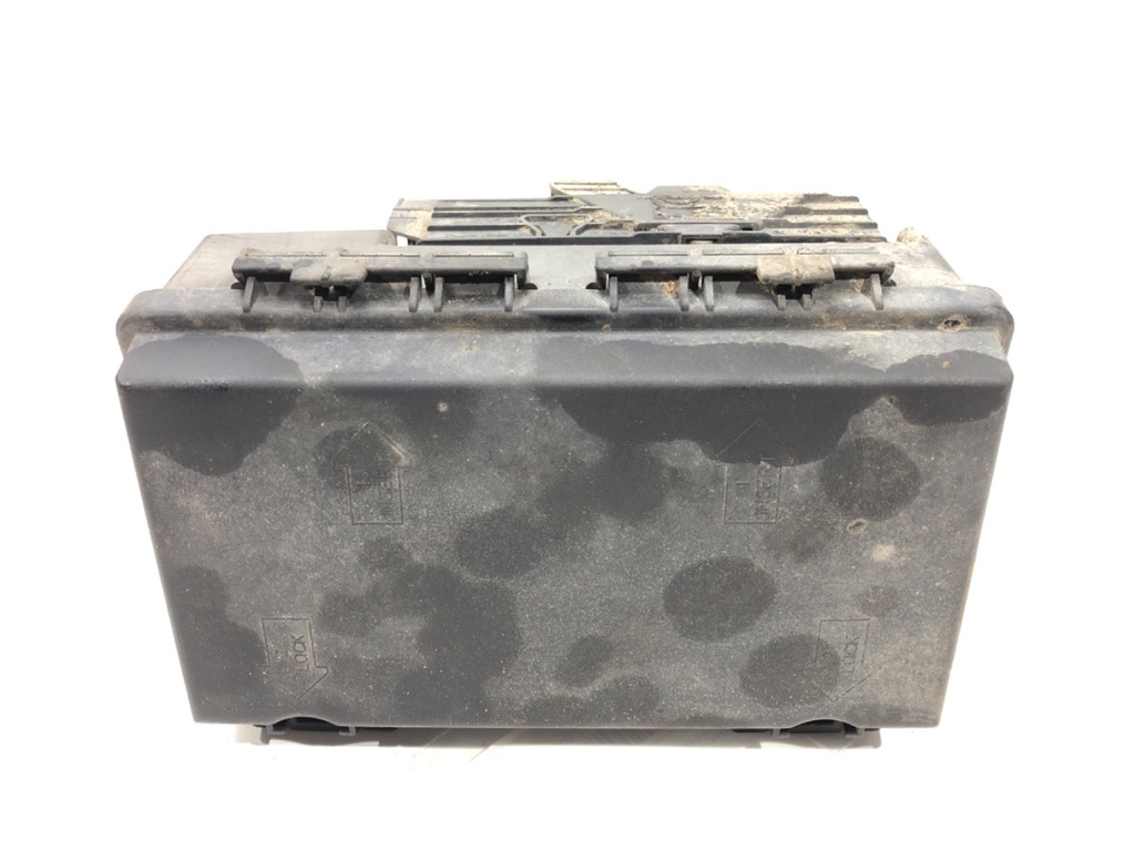 [STARK-575019] Caja de fusibles FIAT Grande Punto (199_) 1.3 D Multijet 55 kW 2005-2022