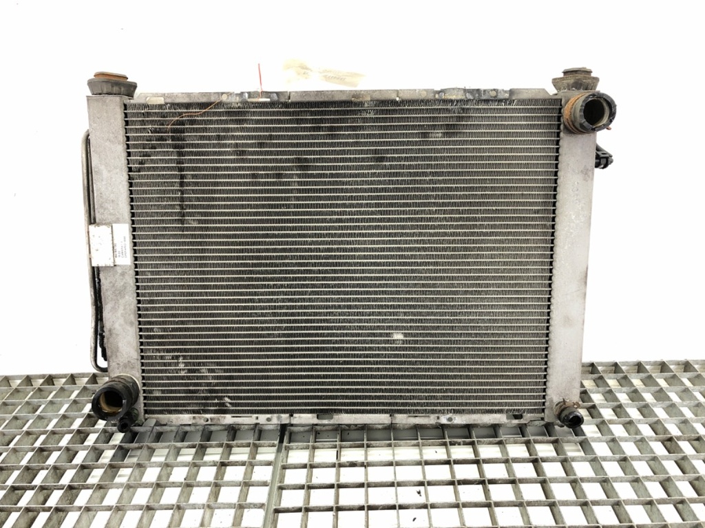 [STARK-686570] Radiador de agua RENAULT CLIO III (BR0/1, CR0/1) 1.5 dCi 63 kW 2005-2012