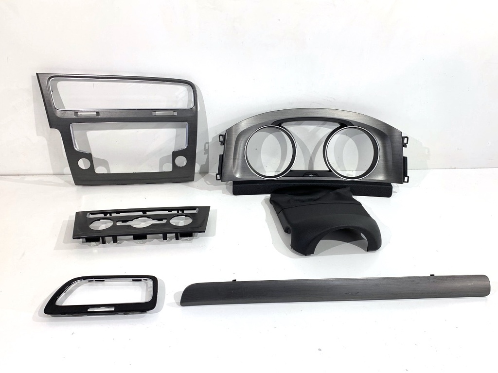 [STARK-774127] Moldura decorativa VW Golf VII (5G1, BQ1, BE1, BE2) 2012-2022