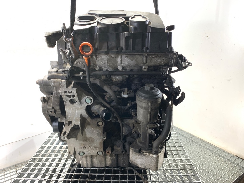 [STARK-867201] Motor VW Golf V 2.0 TDI 103 kW BMM 2004-2008
