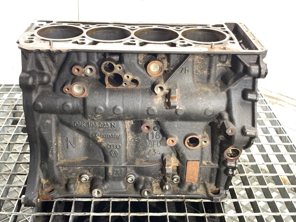 [STARK-878133] Bloque motor AUDI A4 B9 (8W2, 8WC) 2.0 TFSI quattro 185 kW 252 CV 2015-2022