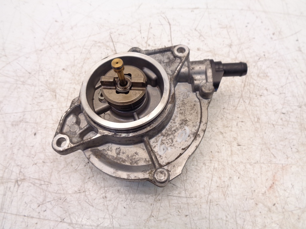 [MTD-380926] Bomba de vacío para Porsche Cayenne 92A 4.2 D Diesel V8 CUD CUDC MCU.DC 059145100J