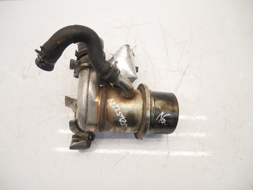 [MTD-385322] Enfriador de gases de escape Audi Seat Skoda VW 1.6 TDI CLH CLHA 04L131512D