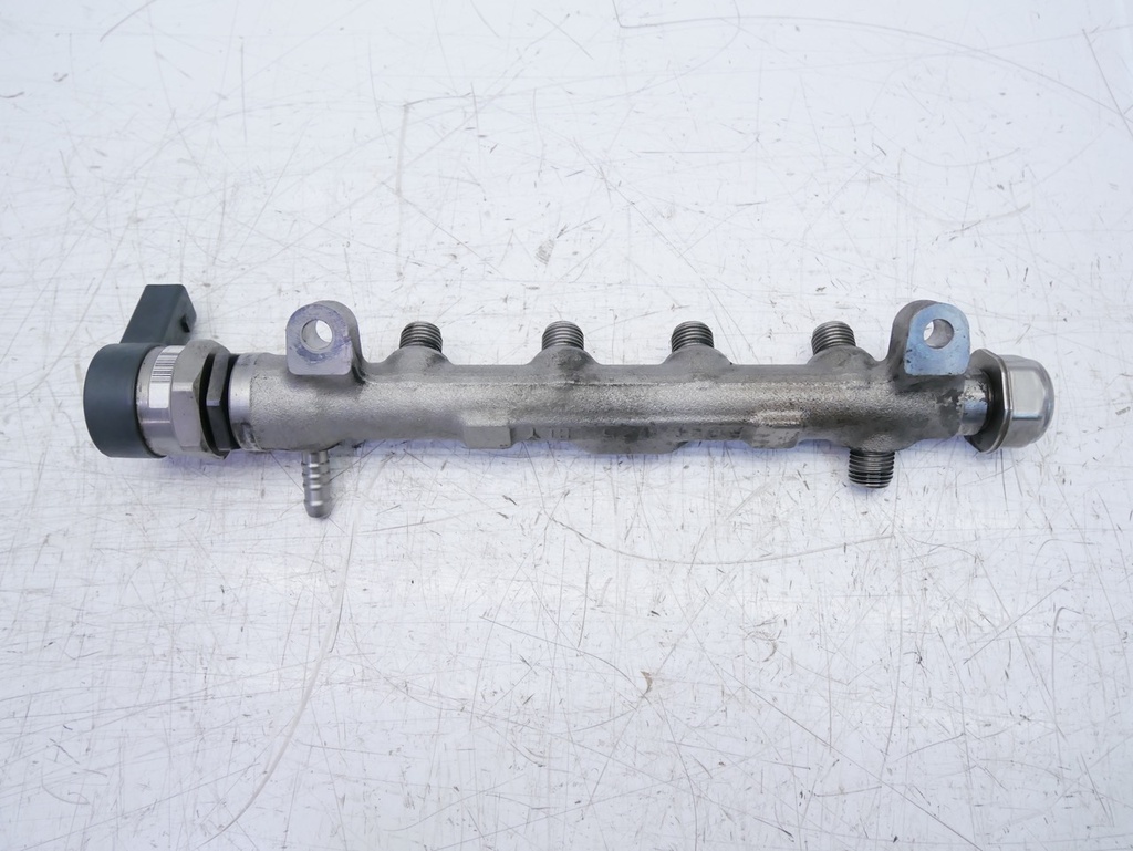 [MTD-414625] Flauta de inyectores para Audi A3, Seat León, VW Golf 1.6 TDI (CLHA, CLH) 2014