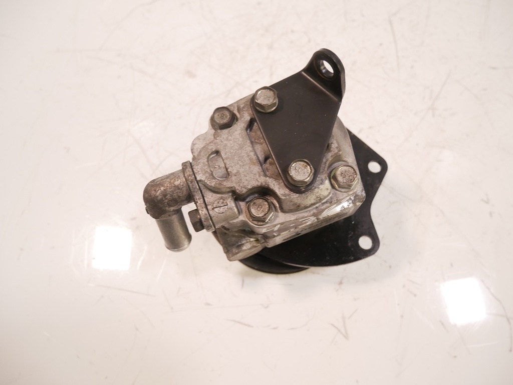[MTD-427908] Bomba de dirección asistida Land Rover Discovery 3 2.7 TD 276DT QVB500660