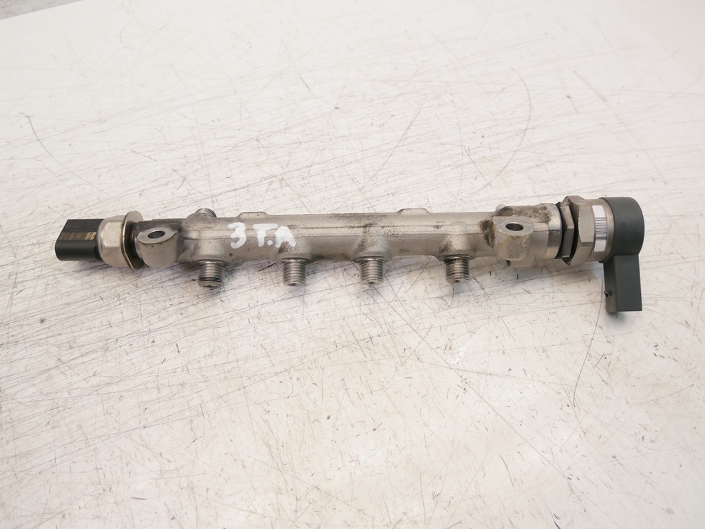 [MTD-437507] Flauta de inyectores para VW Audi Seat Skoda 1.6 TDI CLHA CLH 04L089B
