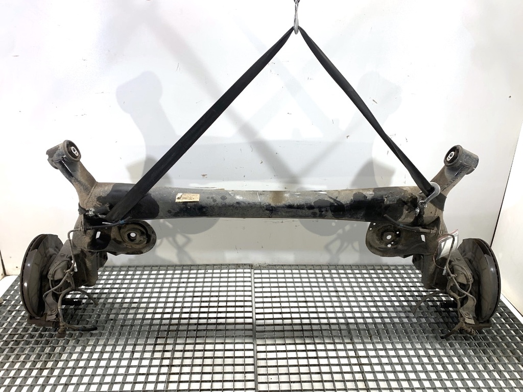 [STARK-841330] Viga trasera NISSAN QASHQAI III (J12) 2021-2022